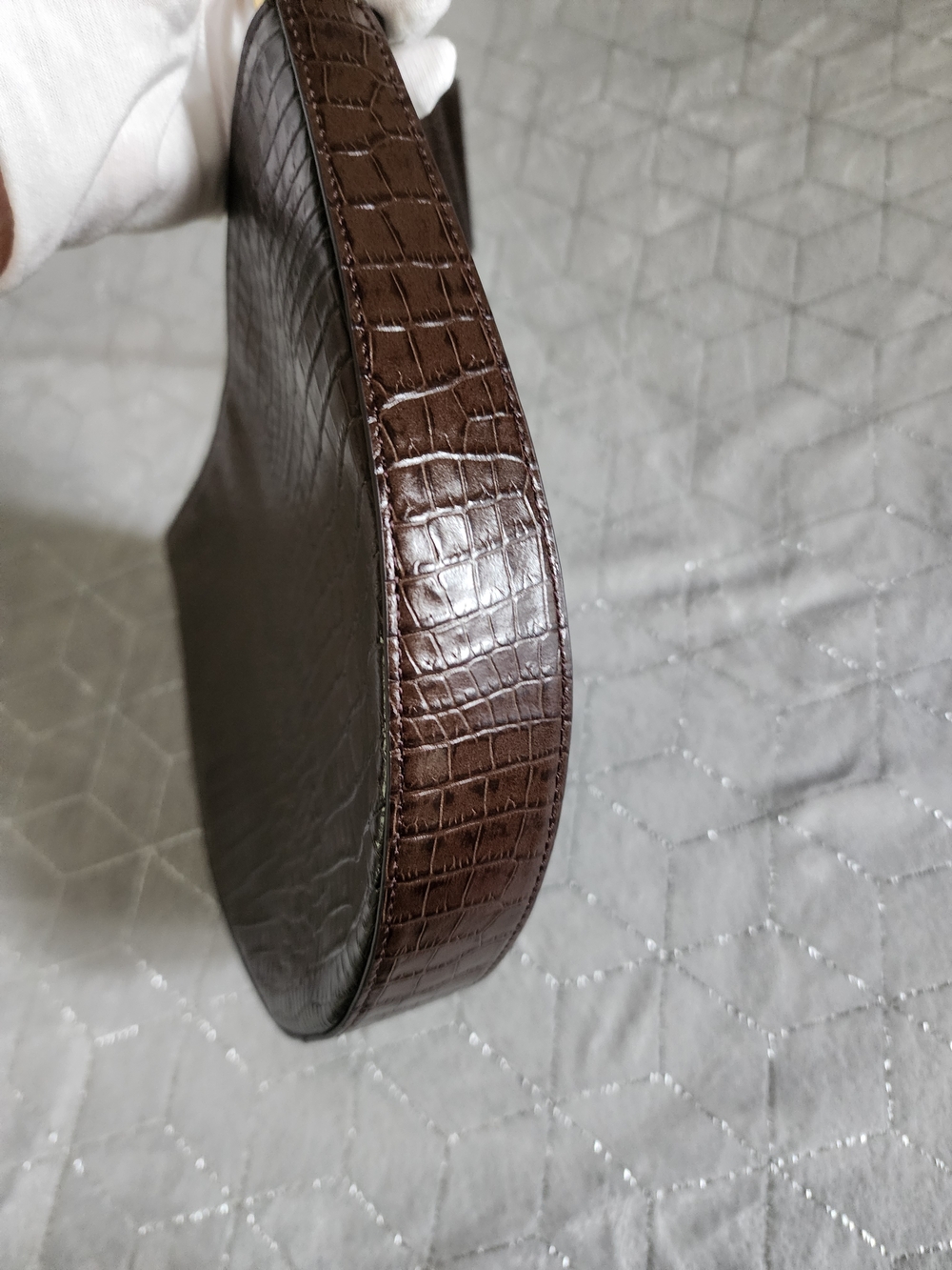 STAUD | Colt Croc-Embossed Leather Shoulder Bag - Picture 8 of 16